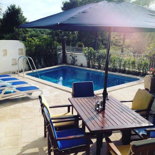 Image No.17-3 Bed Property for sale