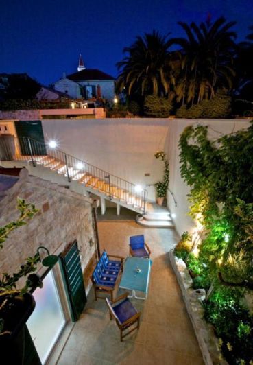 Image No.15-4 Bed Property for sale