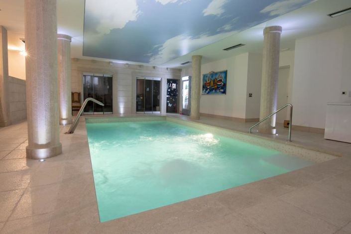 Image No.20-Propriété de 12 chambres à vendre à Tucepi