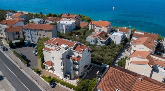 Image No.5-Propriété de 12 chambres à vendre à Tucepi