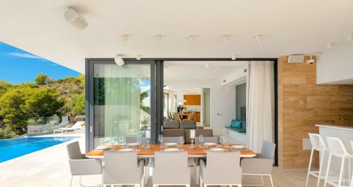 Image No.9-4 Bed Property for sale