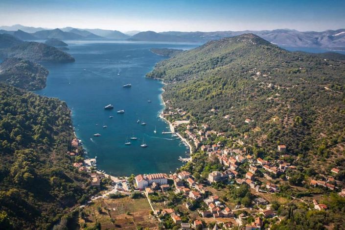 Image No.4-3 Bed Property for sale