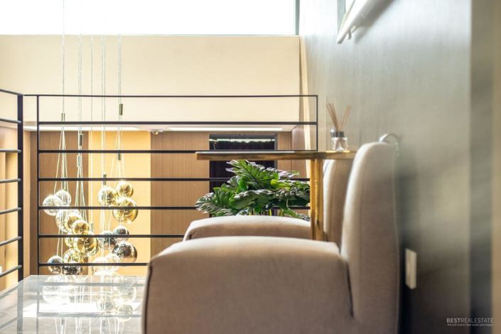 Image No.20-4 Bed Property for sale