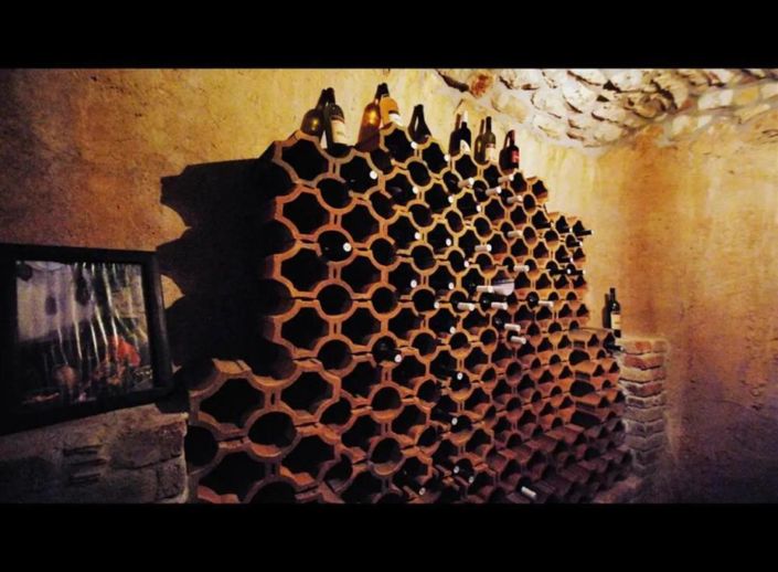 Image No.10-5 Bed Property for sale