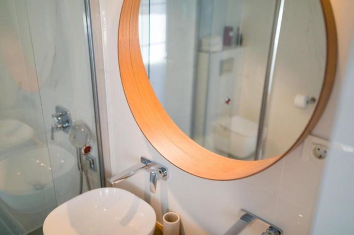 Image No.11-3 Bed Property for sale