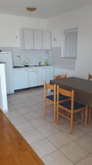 Image No.21-12 Bed Property for sale