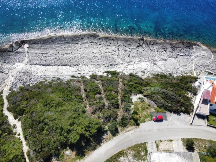 Image No.2-4 Bed Property for sale