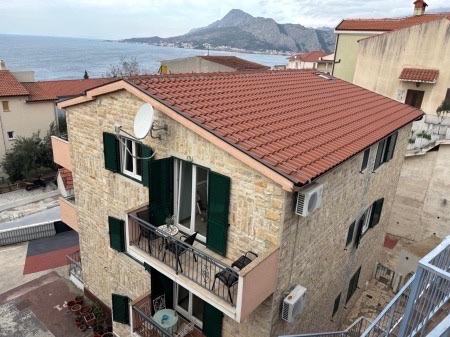 Image No.21-9 Bed Property for sale