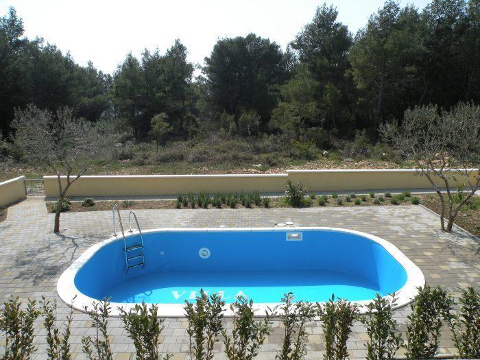 Image No.11-5 Bed Property for sale