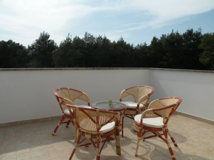 Image No.7-5 Bed Property for sale