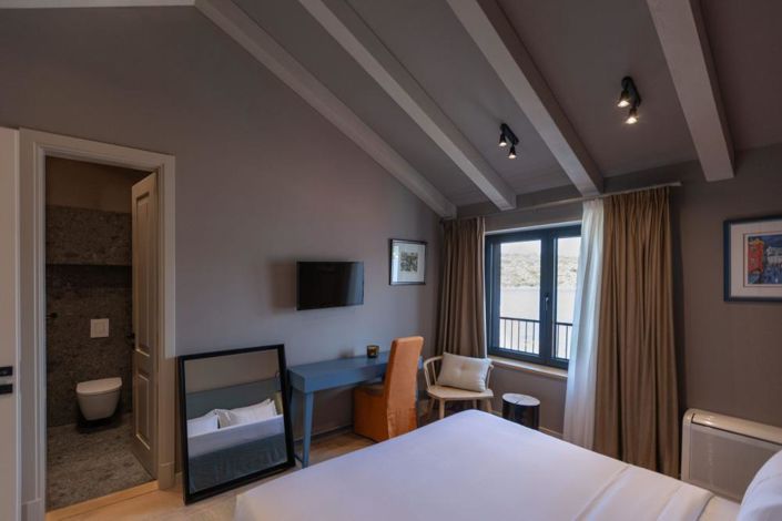 Image No.16-3 Bed Property for sale