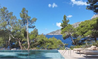 1 - Hvar, Property