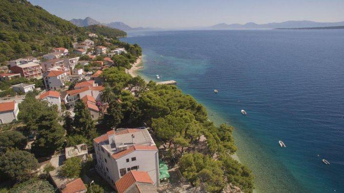 Image No.4-12 Bed Property for sale