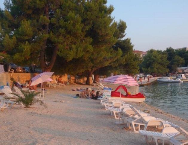 Image No.11-5 Bed Property for sale