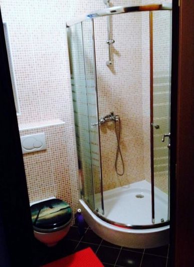 Image No.10-7 Bed Property for sale