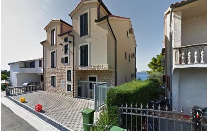 Image No.4-7 Bed Property for sale