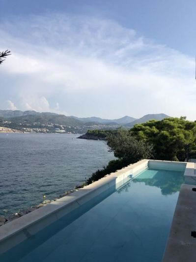 Image No.15-8 Bed Property for sale