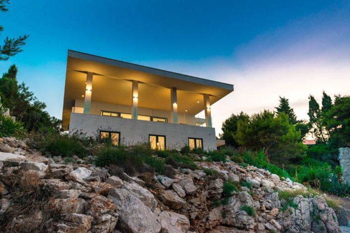 Image No.24-4 Bed Property for sale