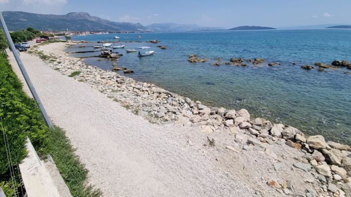 Image No.14-4 Bed Property for sale