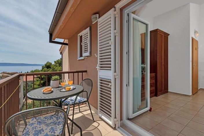 Image No.16-Propriété de 13 chambres à vendre à Tucepi