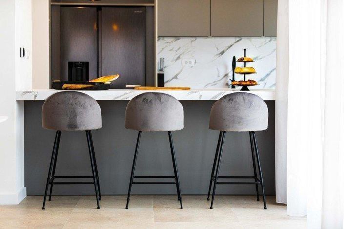 Image No.23-3 Bed Property for sale