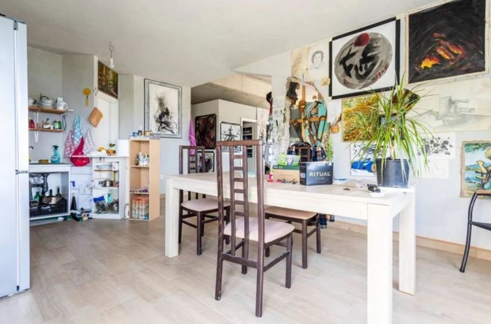 Image No.15-5 Bed Property for sale