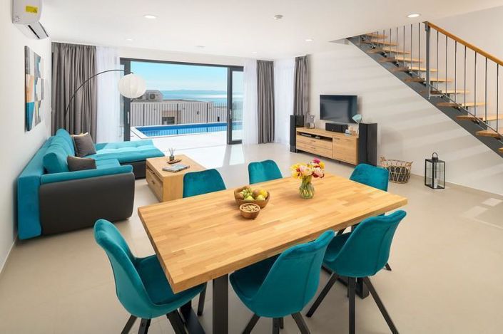 Image No.13-3 Bed Property for sale