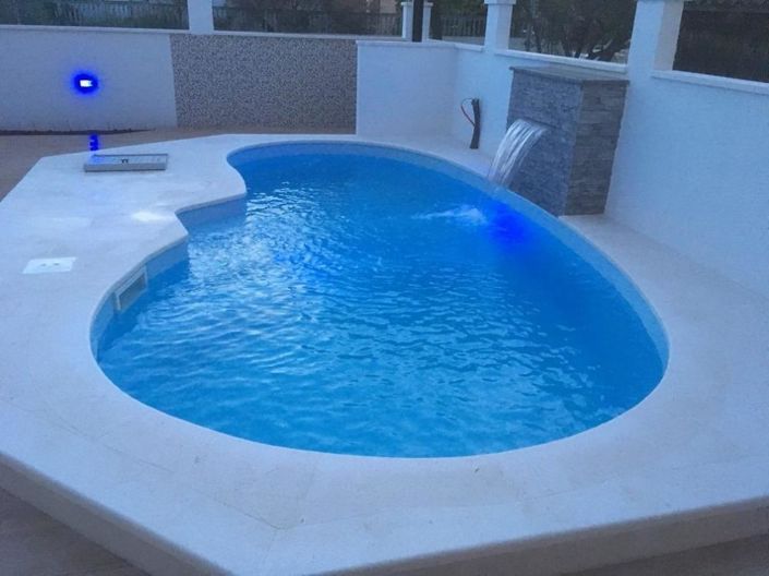 Image No.1-3 Bed Property for sale