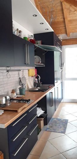 Image No.12-5 Bed Property for sale