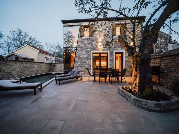 Image No.3-2 Bed Property for sale