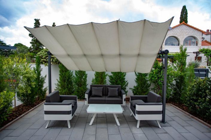 Image No.11-4 Bed Property for sale