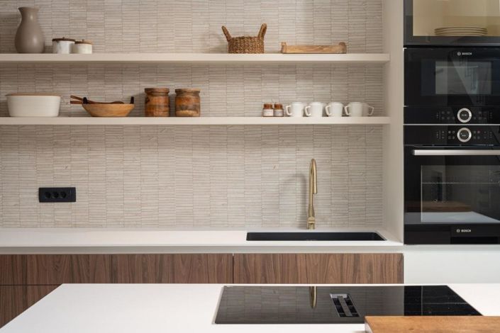 Image No.24-4 Bed Property for sale