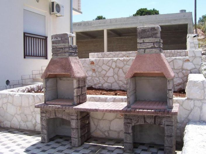 Image No.13-10 Bed Property for sale