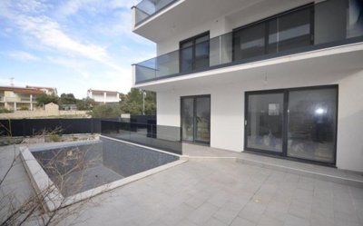 1 - Rogoznica, Property