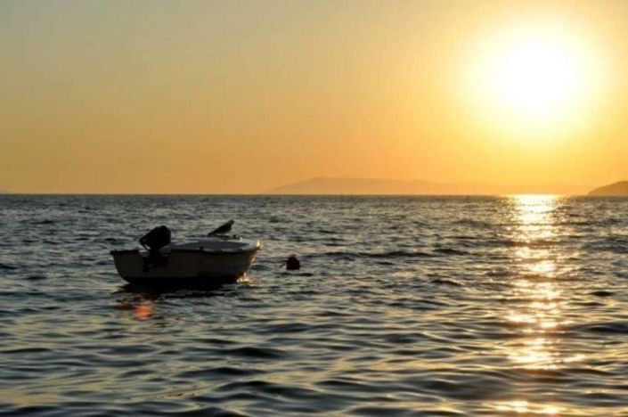 Image No.4-17 Bed Property for sale