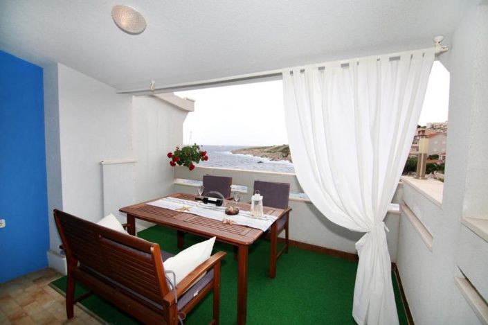 Image No.21-9 Bed Property for sale