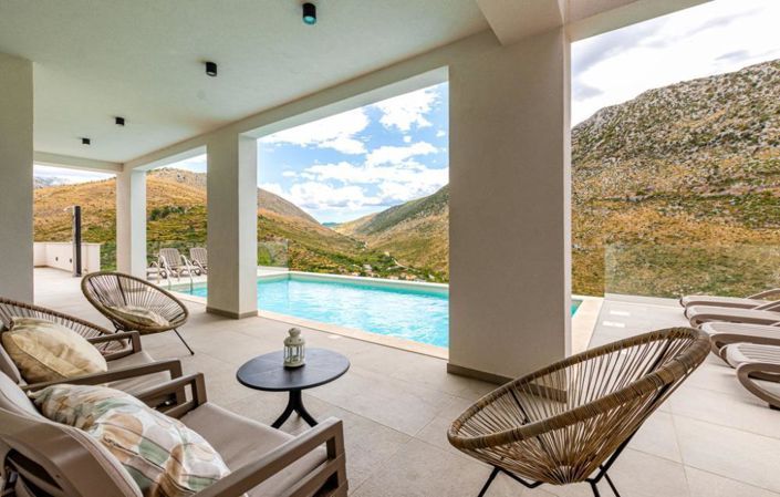 Image No.3-4 Bed Property for sale