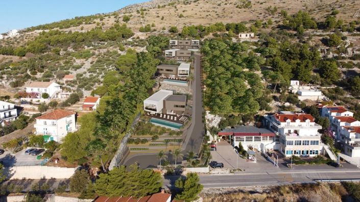 Image No.10-4 Bed Property for sale