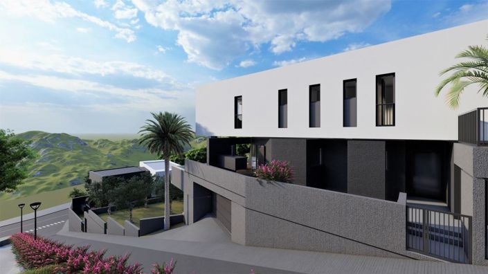 Image No.17-5 Bed Property for sale