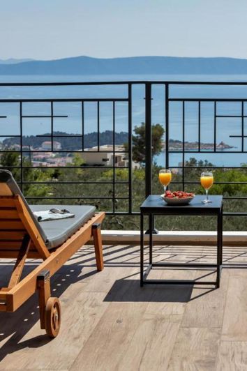 Image No.7-4 Bed Property for sale