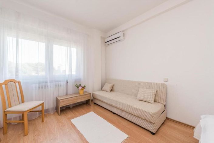 Image No.13-14 Bed Property for sale