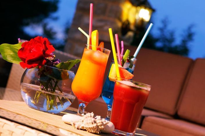 Image No.18-7 Bed Property for sale