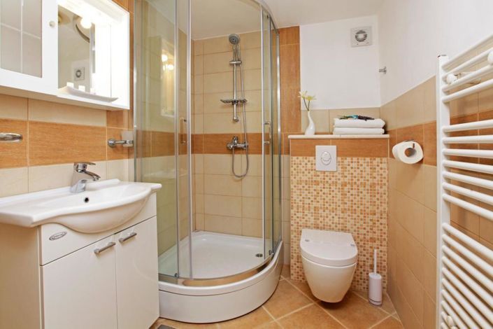 Image No.6-7 Bed Property for sale