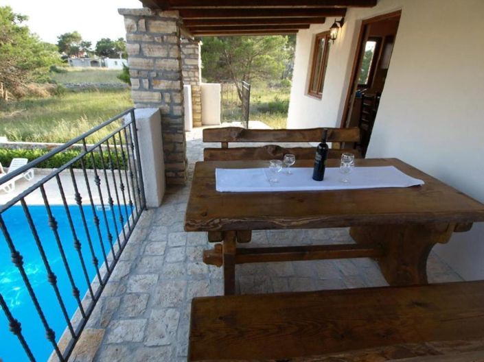 Image No.8-10 Bed Property for sale