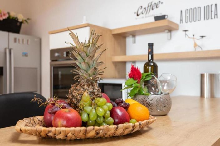 Image No.18-5 Bed Property for sale