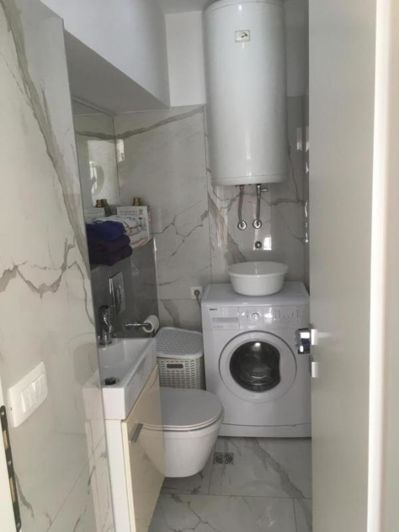 Image No.24-5 Bed Property for sale