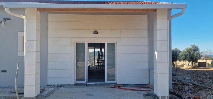 Image No.19-6 Bed Property for sale