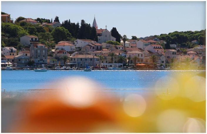 Image No.6-8 Bed Property for sale