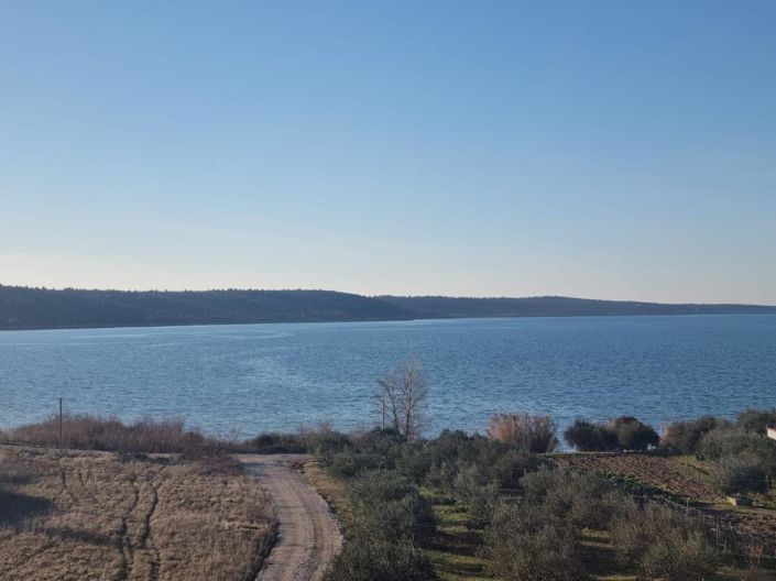 Image No.18-4 Bed Property for sale