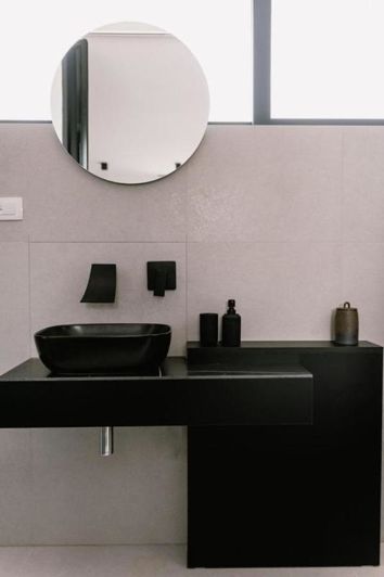 Image No.16-4 Bed Property for sale